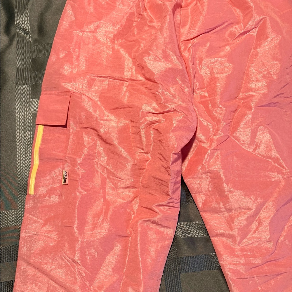 Adidas Sun Woven Pant- women size Large- semi pink spark- NWT - Picture 8 of 9